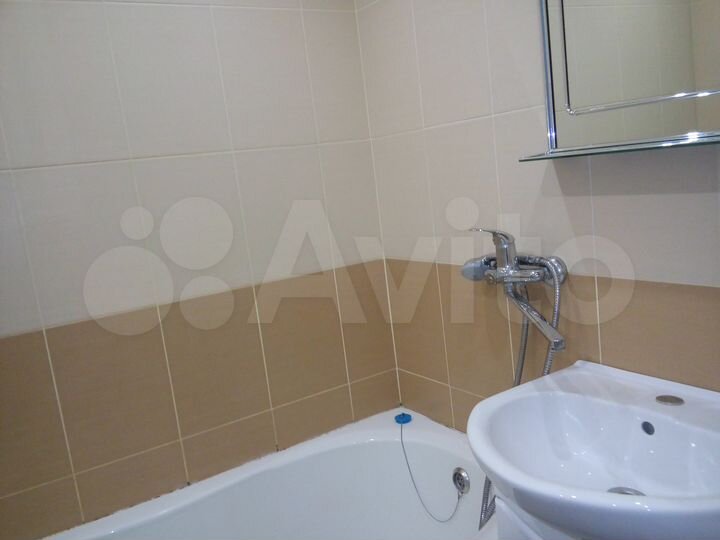 2-к. квартира, 56 м², 3/9 эт.