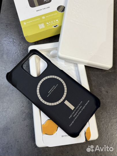 Чехол Pitaka Break the Line для iPhone 15 Pro Max