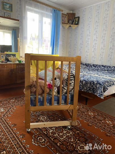 Б/у кроватка с матрасом
