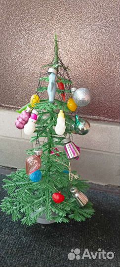 Елка искусственная СССР с игрушками