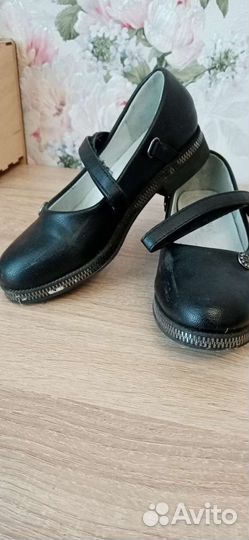 Туфли на девочку