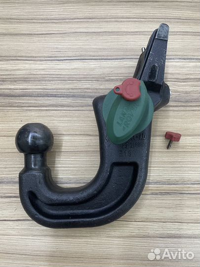 Фаркоп оригинальный на Land rover Discovery 3/4, R