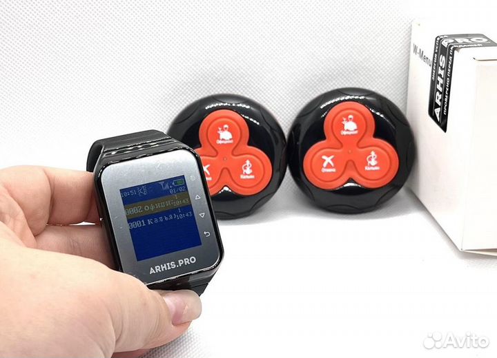 Кнопка вызова официанта с часами для кафе, баров