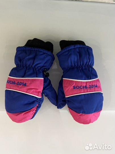 Варежки новые