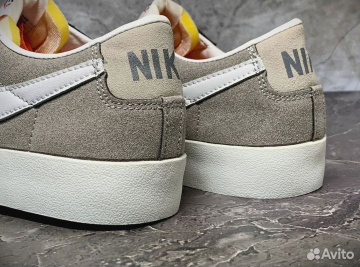 Кроссовки Nike Blazer