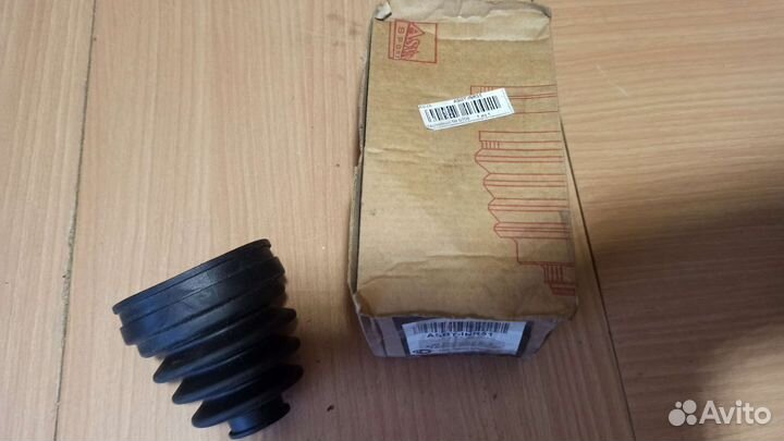 Пыльник шруса наружнего Nissan