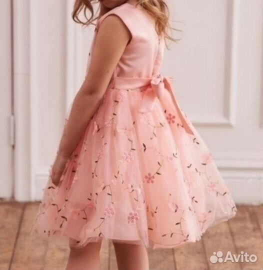 Платье для девочки нарядное