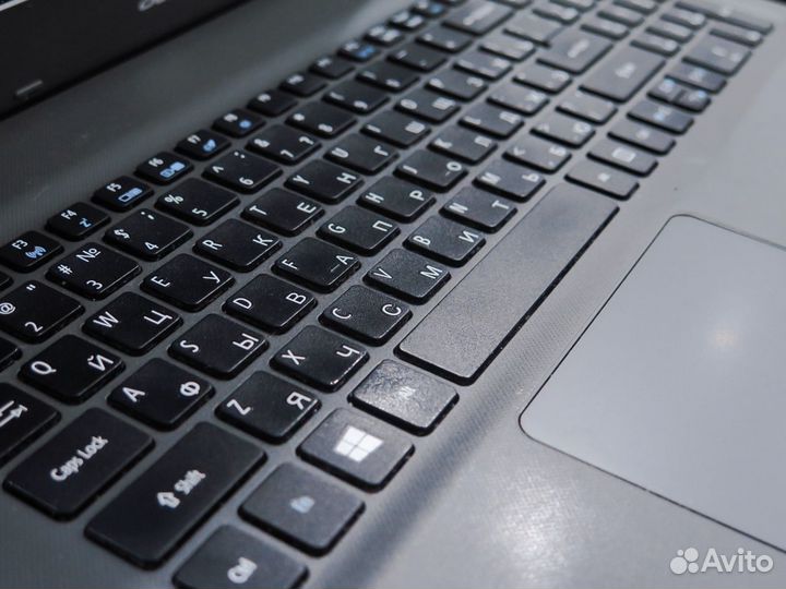 Игровой Ноутбук Acer i3-5005u 940m 4gb