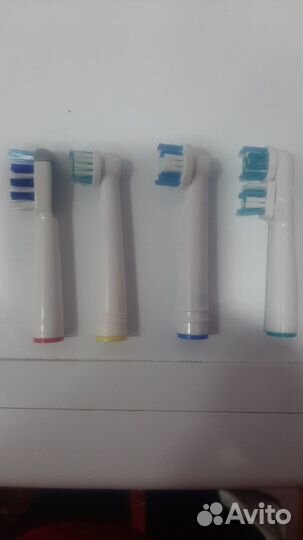 Сменные насадки к зубной щетке Oral-B новые