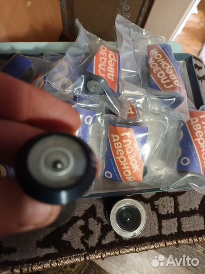 Глазок дверной