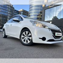 Peugeot 208 1.0 MT, 2013, 97 400 км, с пробегом, цена 709 000 руб.