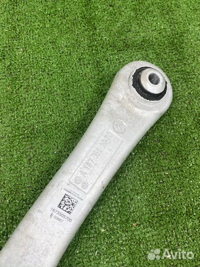 Рычаг задней подвески левый Mercedes-Benz