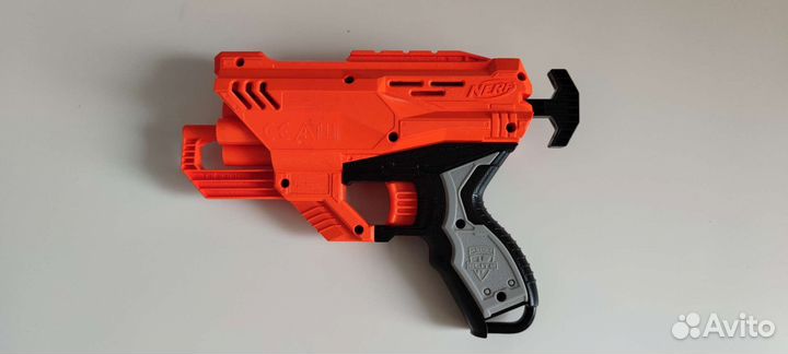 Nerf пистолет