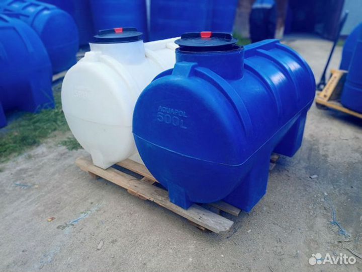 Емкость пластиковая для воды