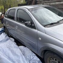 Opel Corsa 1.2 MT, 2006, битый, 280 000 км, с пробегом, цена 220 000 руб.