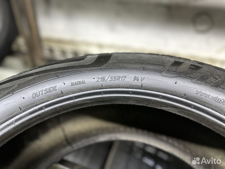 Viatti Strada Asimmetrico V-130 215/55 R17 94V