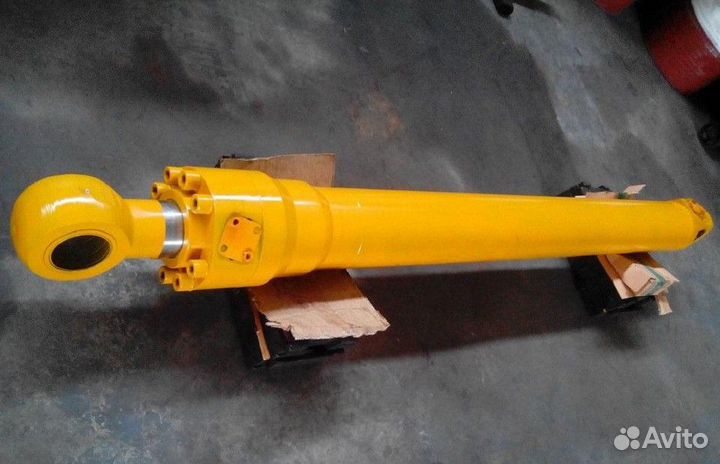 Гидроцилиндр ковша JCB220, 331/32602