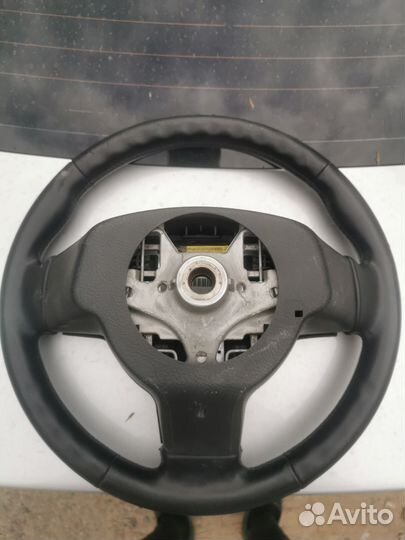 Руль на тойоту короллу е120