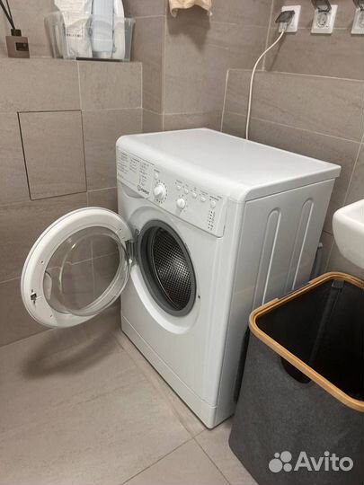 Стиральная машинка Indesit iwsb 5085 (CIS)