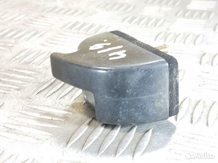 Кронштейн Ssang yong Rexton 2001 2006