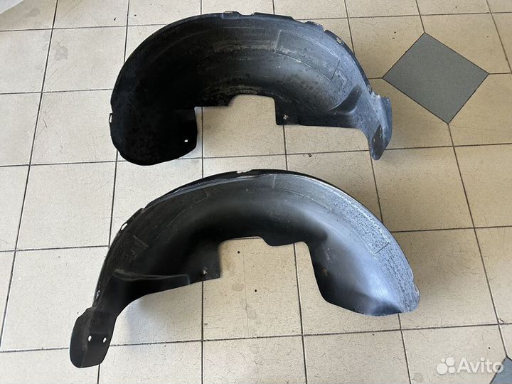 Подкрылок задний левый/правый Шевроле Нива Niva