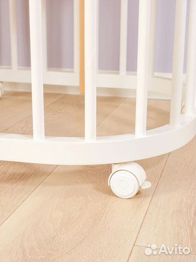 Детская кровать с бортиком