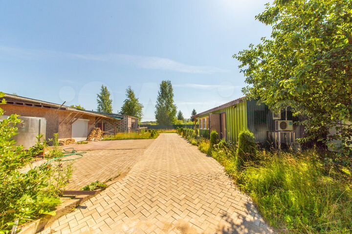 Дом 340 м² на участке 16,8 сот.