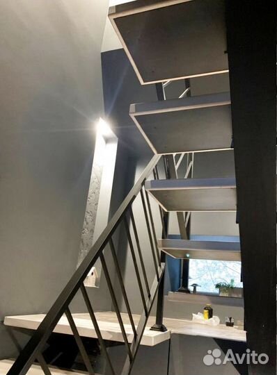 Металлокаркас для лестницы 