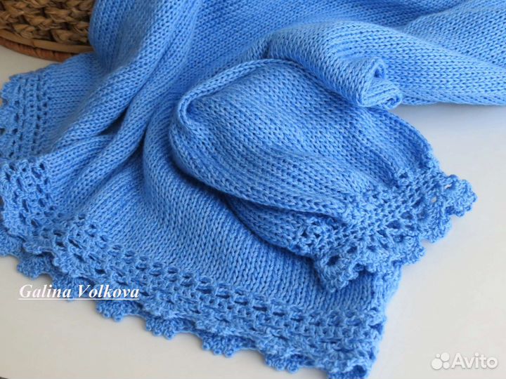 Джемпер голубой. Ручная работа