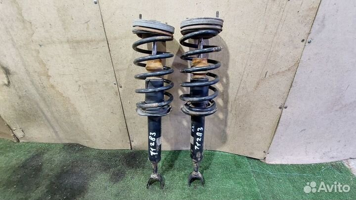 Амортизатор передний левый-правый Passat B5