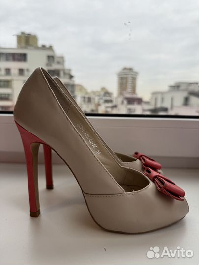 Туфли женские