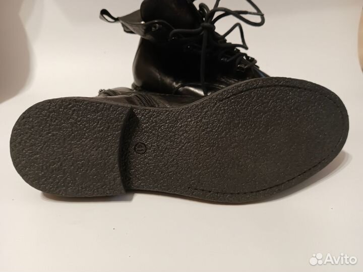 Новые кожаные ботинки Италия р. 41