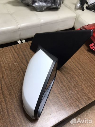 Зеркало левое Renault Fluence Megane 3