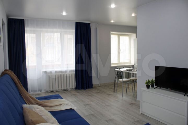 2-к. квартира, 42 м², 3/5 эт.