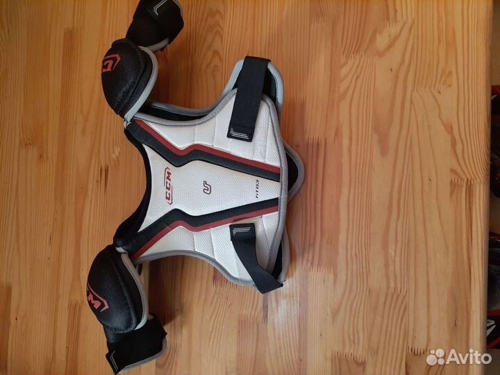 Нагрудник хоккейный детские