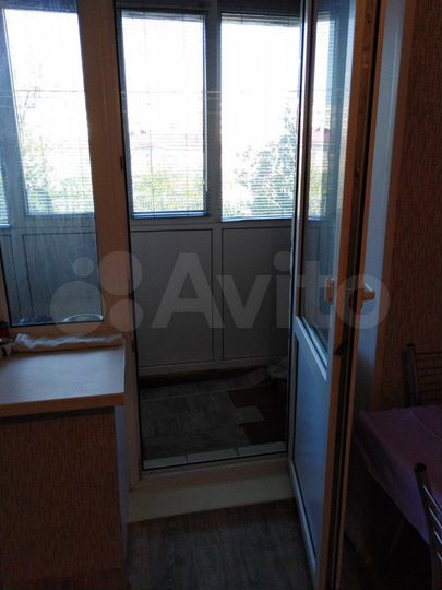 2-к. квартира, 50 м², 1/5 эт.