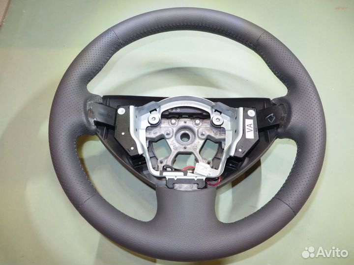 Руль для Ниссан лиф. ZE0, AZE0 2010- 2017 г.в