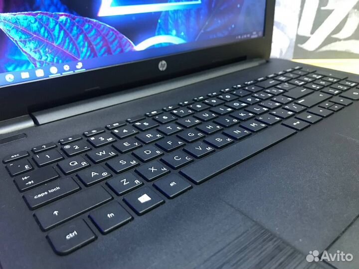 Шустрый ноутбук HP 2видеокарты/6gb/SSD/Full-HD