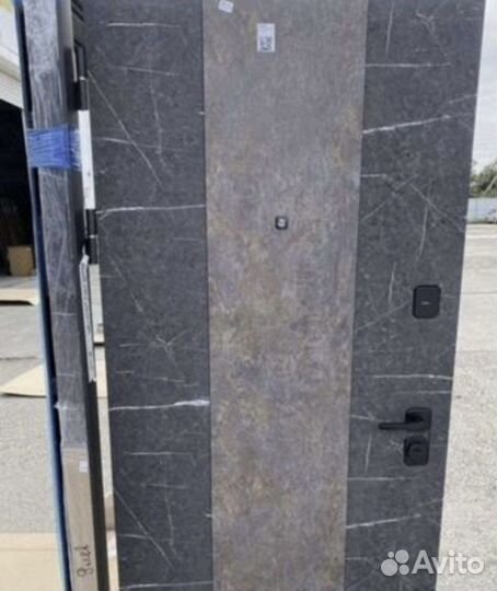 Дверь входная