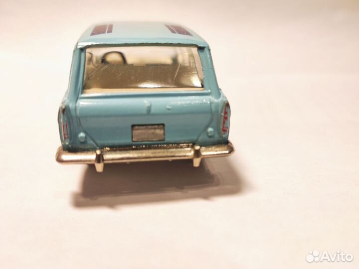 Модель автомобиля Москвич 426 Аэрофлот