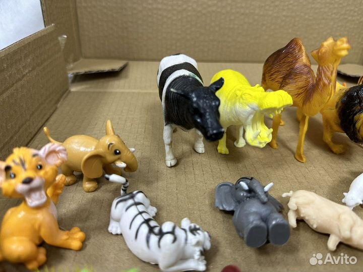 Игрушки фигурки животных
