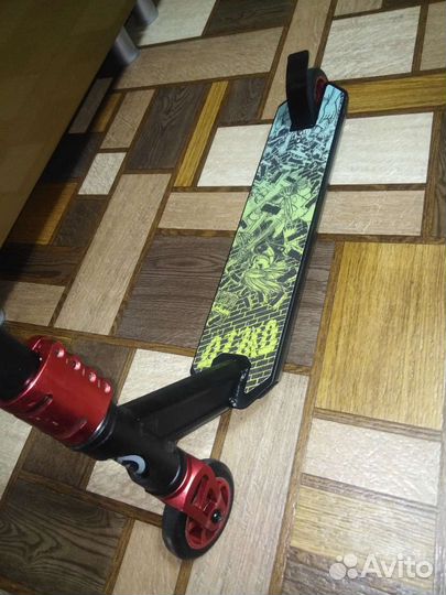 Трюковой самокат