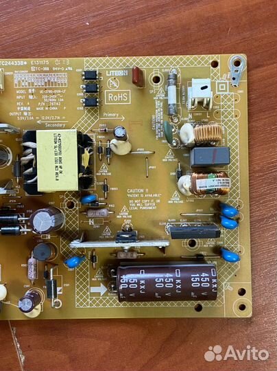 Tc-24433b ue-3790-01wn-lf от Toshiba 32l2353rb