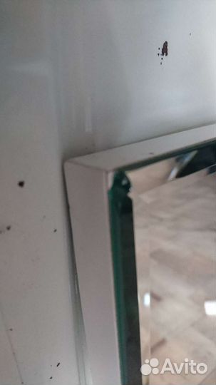 Зеркало для ванной комнаты