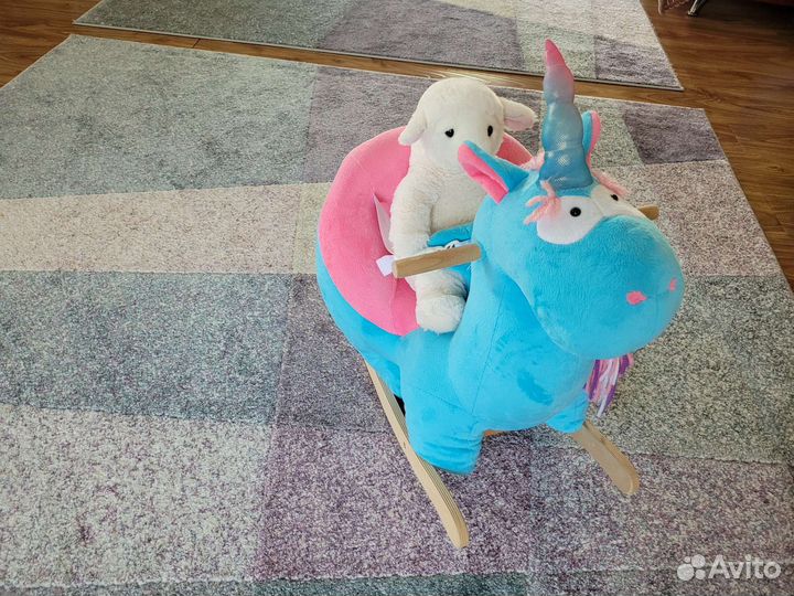 Детская лошадка качалка