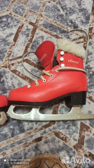 Коньки фигурные