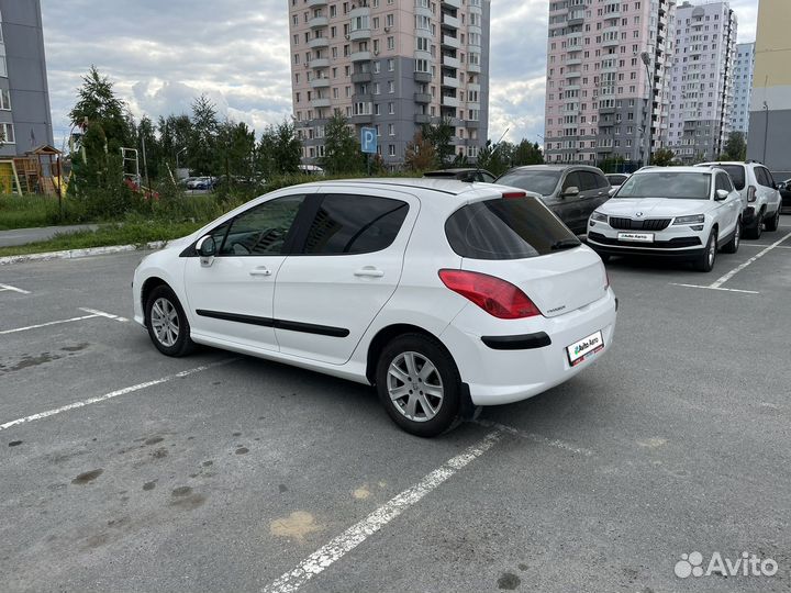 Peugeot 308 1.6 МТ, 2010, 96 898 км