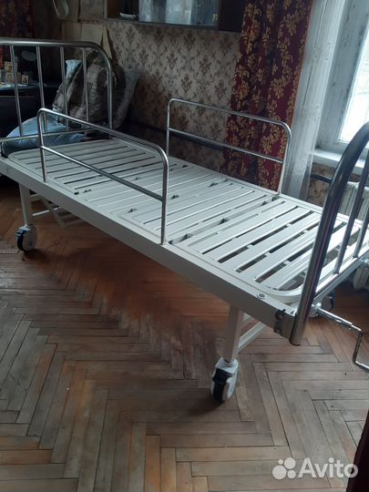 Кровать для лежачих больных бу