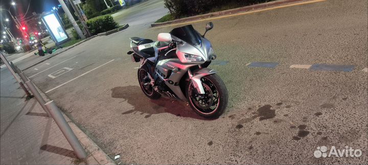 Мотоцикл honda cbr1000rr 2007возможен обмен наавто