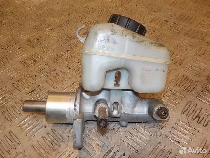 Цилиндр тормозной главный Opel Zafira A